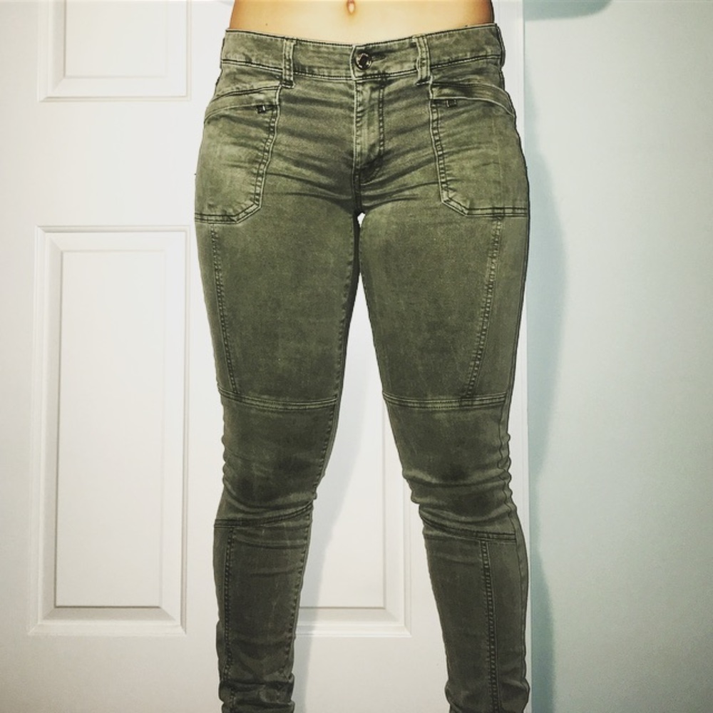 American Eagle Olive Green Super Stretch Jegging